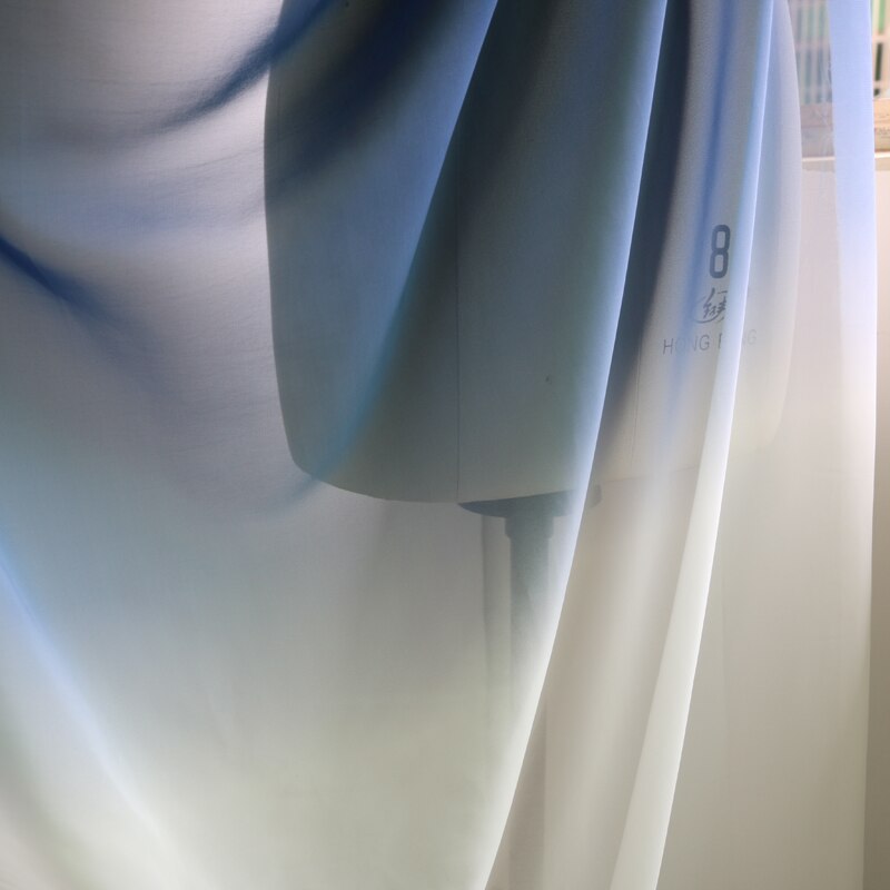 100cm * 148cm bleu marine-blanc 2 tons dégradé progressif en mousseline de soie tissu transparent couleur ombragée robe de danse matériel