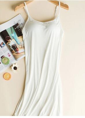 Femmes complet glisse 4 couleurs Modal Sexy Slip solide Anti vidé rembourré soutien-gorge glisse sous-vêtements confortable sommeil robe: WHITE / M
