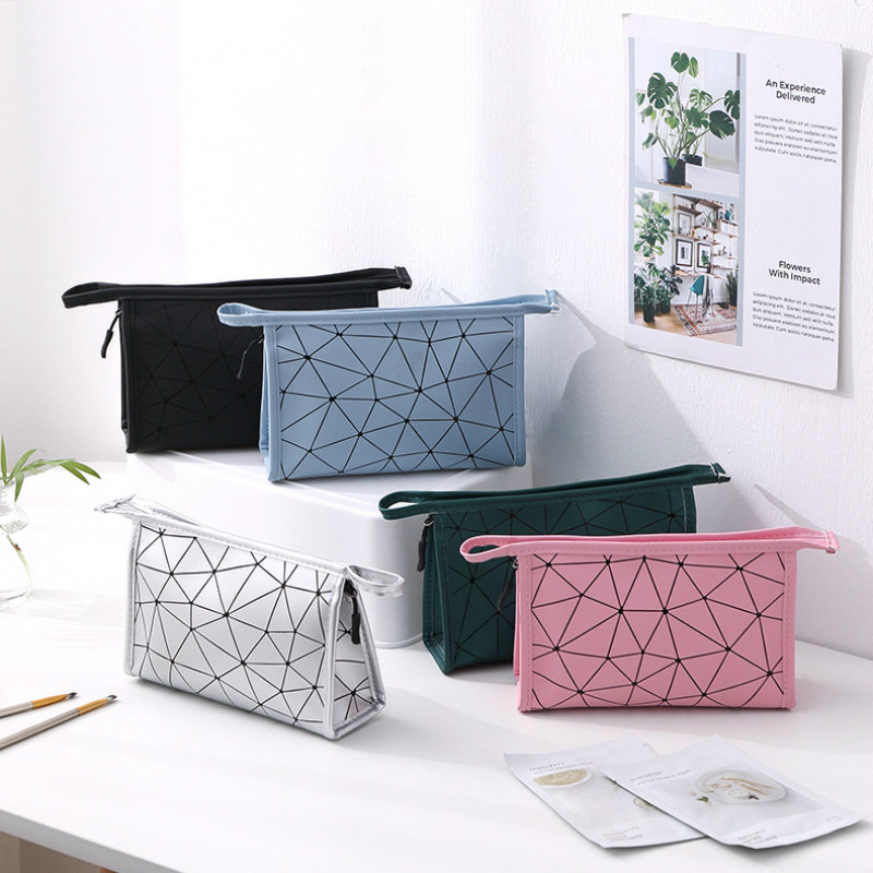 Nowe kobiety kosmetyczka podróżna wielofunkcyjne geometryczne torebki na makijaż wodoodporny przenośny Organizer do przyborów toaletowych makijaż