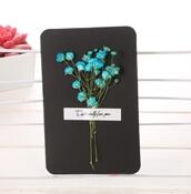 Tørre blomsterkort bursdagskort for jente barn kone mann bursdagskake gratulasjonskort postkort kort: Blå gypsophila 3