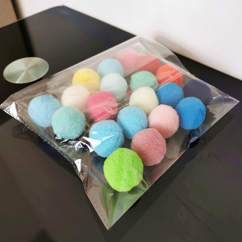 Mini balle molle de polyester de peluche de bout droit de boules de Golf pour le Golf/formation de Tennis: 20PCS 15-30CM