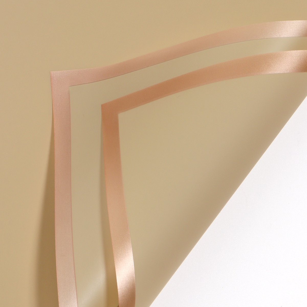 20 Stuks Plastic Boeket Inpakpapier Kleur Waterdicht Gouden Rand Jelly Film voor DIY Bloemen Party Thuis Verpakkingsbenodigdheden: plum