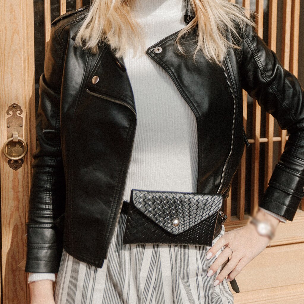 Moda sacos de cintura para mulheres ao ar livre tecelagem hasp cor sólida sacos de couro rebite saco de peito moda à prova dwaterproof água saco da cintura