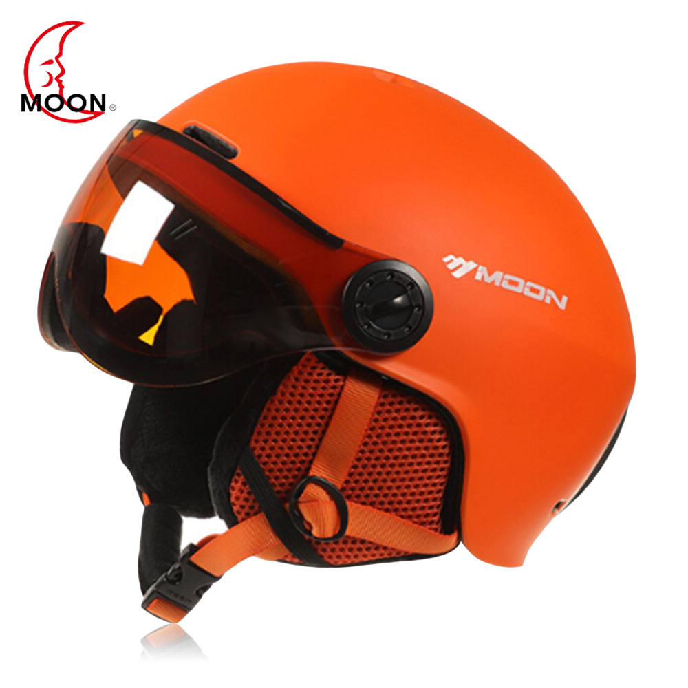 Moon Sports Helmets Goggles Skiing Helmet Men Women Outdoor Integrated Cycling Helmet Ski Snowboard Skateboard Helmets
