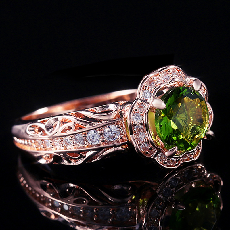 Huitan Trendy Bloem Vormige Ring Voor Vrouwen Romantische Rose Goud Kleur Wedding Engagement Ring Met Oliver Groen Zirkoon Stone Jewel