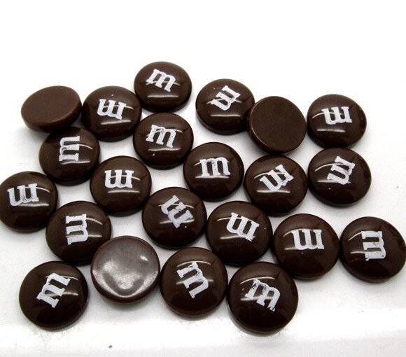 50Pcs 14mm Mixed Resin Decoration Crafts Letter M Bead Flatback Cabochon Scrapbook DIY Accessories Buttons: Coffee