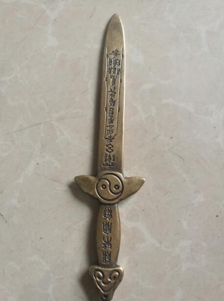 Statue en cuivre 16cm/épée en bronze ancien | Amulette, maison de ville Exorcise les esprits malins