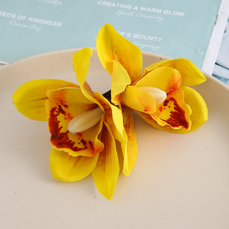Free Women Summer Bohemia Beach Thai Lily Orchid Flower Hair Clip Bridal Wedding Headwear Ornaments Accessories: green