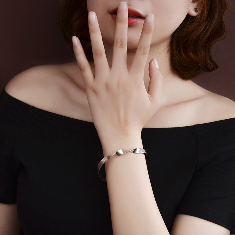 Kshmir2020curvilinear design simples pulseira feminina pulseiras vintage ouro brilhante feminino pulseiras de cobre pulseiras de metal torcido