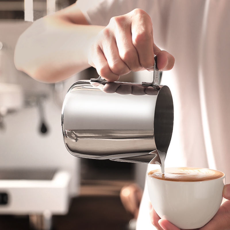 150ml maidonvaahdotuskannu ruostumaton teräs maidonvaahdotus espresso höyrytyskannu barista latte latte maidonvaahdotuskannu