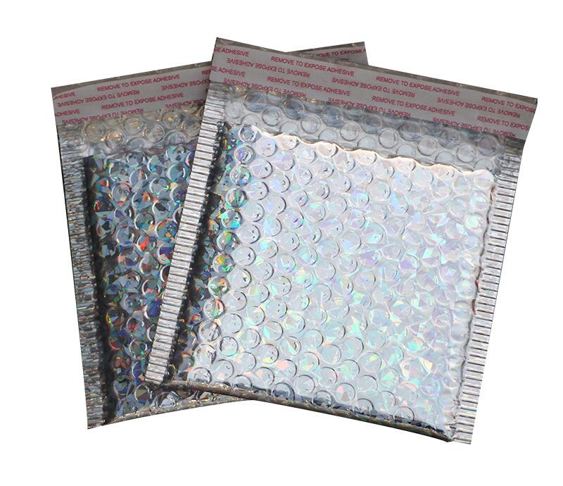 50 Pcs Verpakking Bubble Mailers Zwart Papier Gevoerde Enveloppen Bag Bubble Mailing Envelop Tas 15*13 Cm + 4 Cm: laser silver