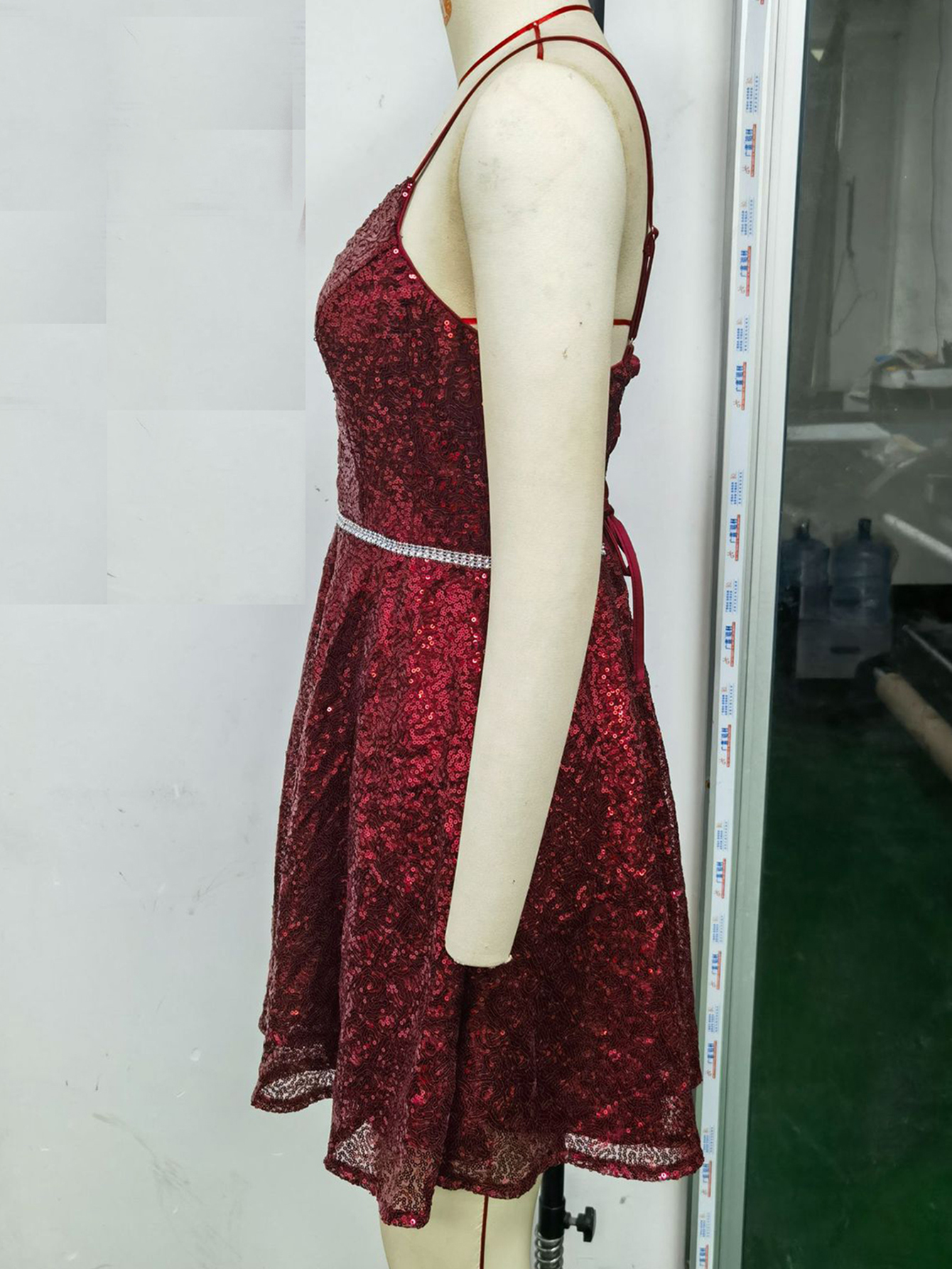 sexy rückenfreie kurze Partykleider für Frauen, eleganter Geburtstag, Abschlussball, Midi--Abendkleider, Damen-Pailletten, Mini-Sommerkleid, Vestidos