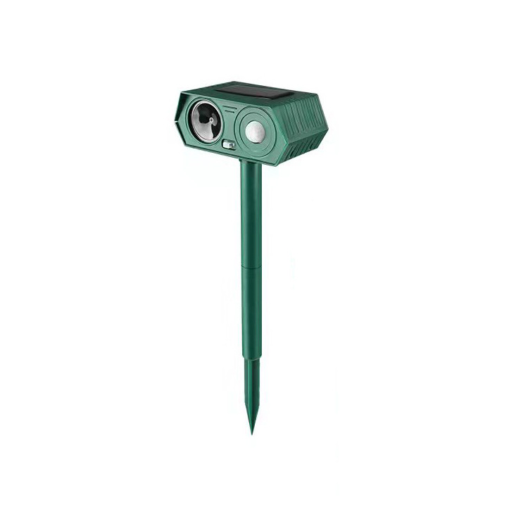 LED Light Alarm Ultrasonic Cat Dog Repellant Outdoor Solar Power Rechargeable Garden Repellers Cat Deterants for Animals