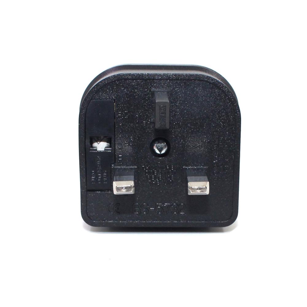 EU 2Pin To UK 3Pin Power Plug Travel Adapter Converter With Fuse Singapore Malaysia AC Power Socket Plug Travel Charger