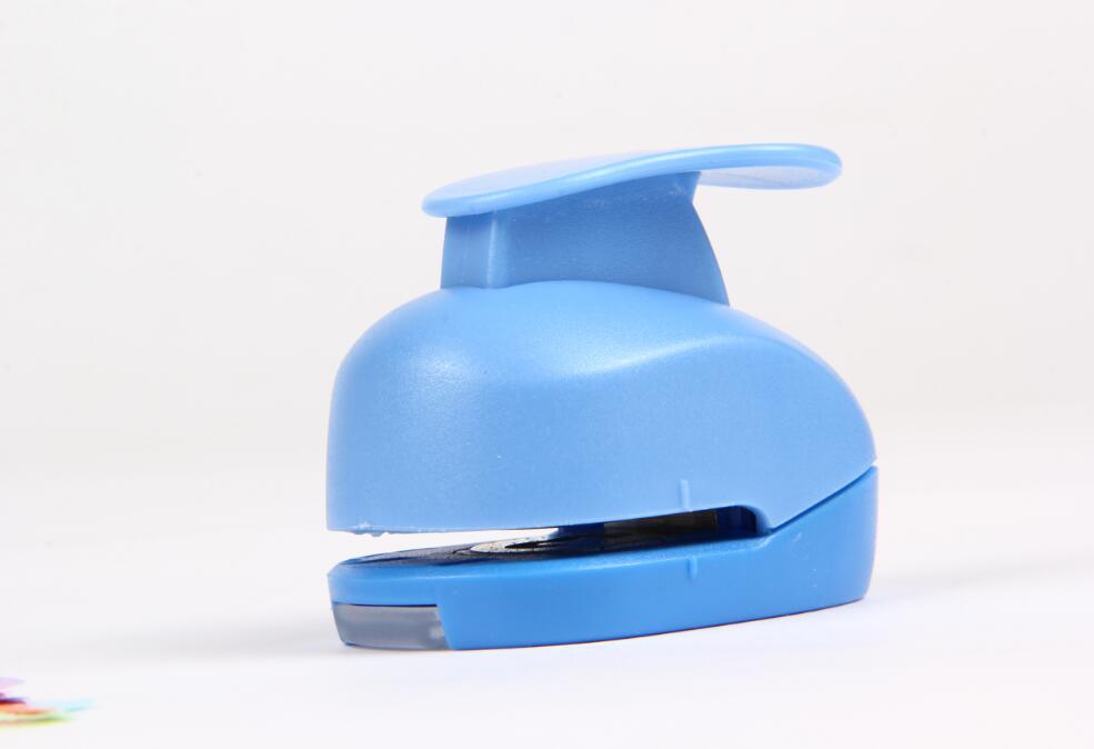 27 Style 1.5cm Handmade Crafts and Scrapbooking Tool Mini Paper Punch For DIY Card Punches Embossing device Stamping YH41