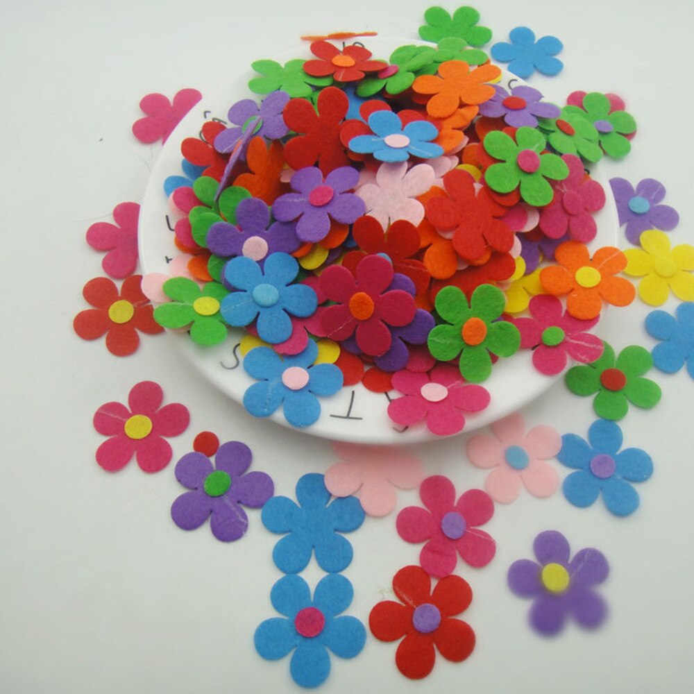 100 Uds 2,8 CM flores hechas a mano tela no tejida flores de cinco pétalos fieltro flor forma ciruela adornos tela suministros para DIY