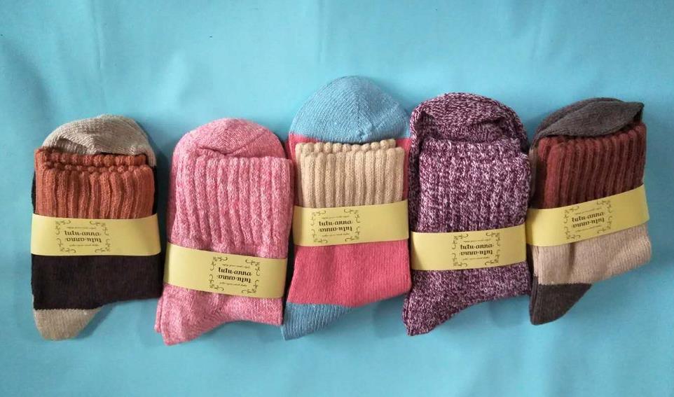 5 PAIR/LOTPregnant donne caldo calze di lana di coniglio di autunno e di inverno calze femminili calzini del tubo centrale addensato scorte: 1