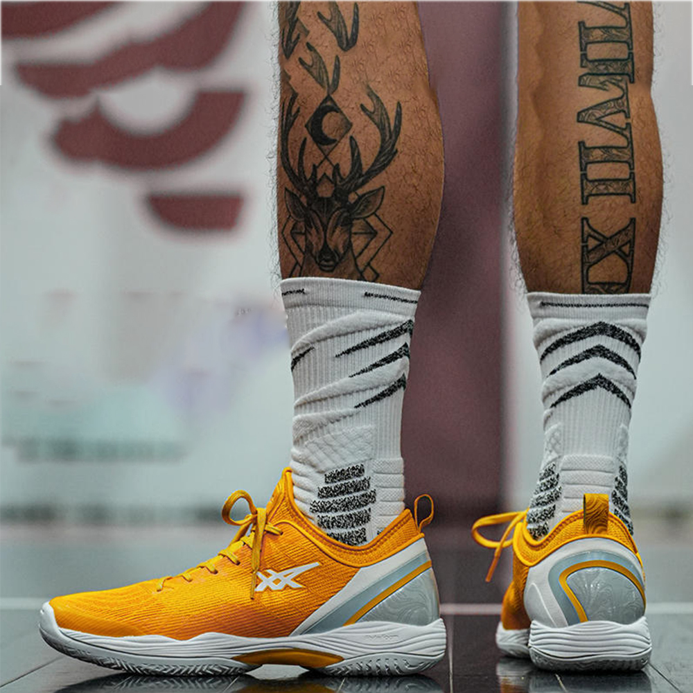 2023 Calcetines deportivos acolchados con compresión de arco Calcetines deportivos de ajuste seguro para baloncesto Fútbol Ciclismo VDLQWAI