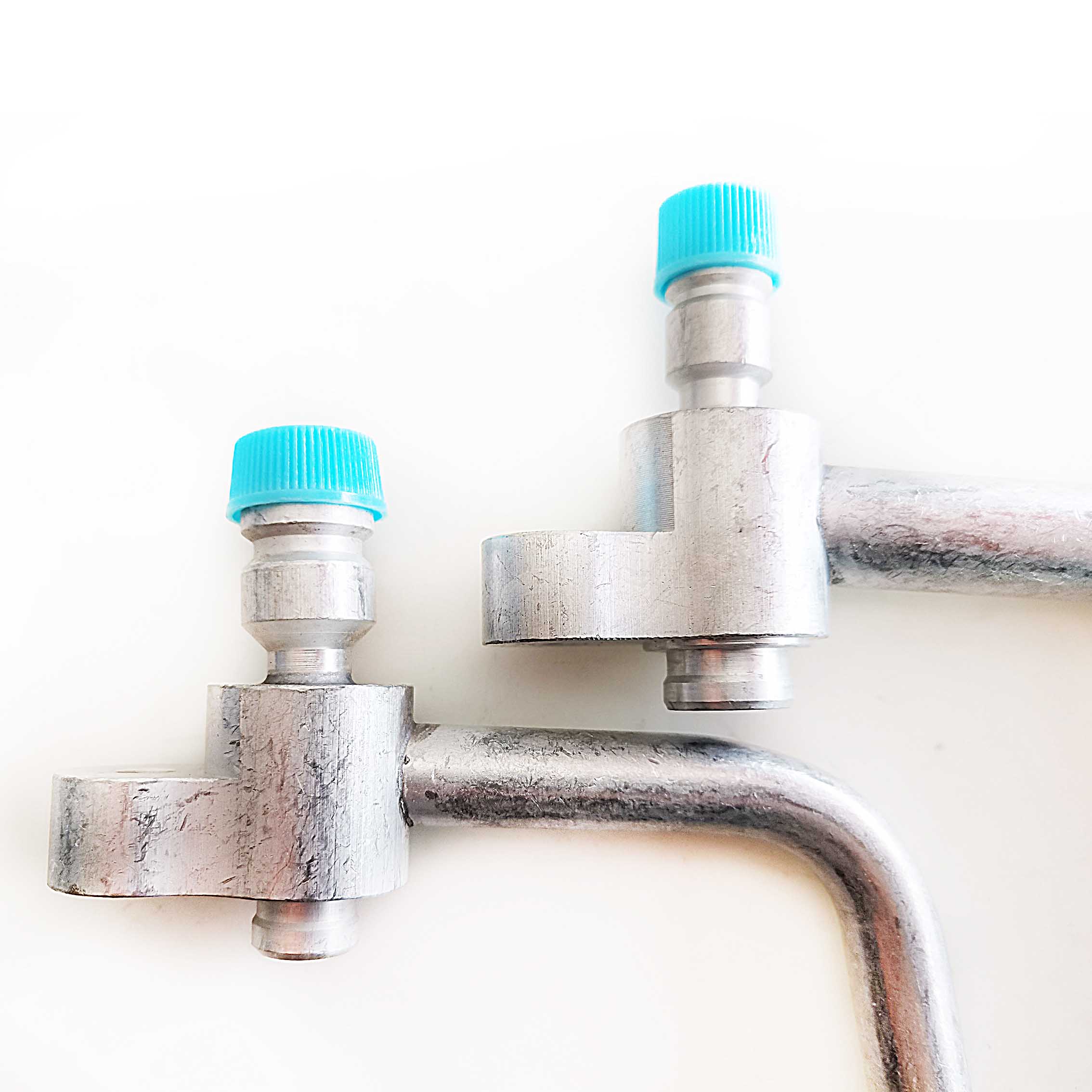 2pcs Automotive Air Conditioning Compressor High And Low Pressure Plate Pipe Joint AC Hose Aluminum Fittings For 96 R12 R134a