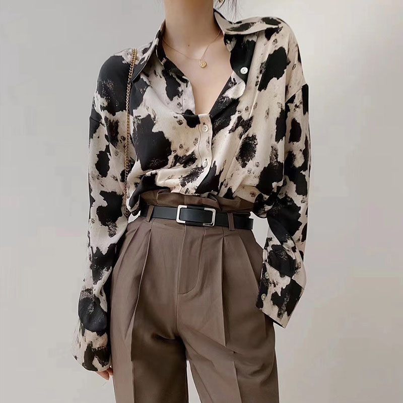 Camisas con botones y estampado de vaca para mujer, Tops de talla grande, ropa de coreana, ropa de calle de gasa, Blusa de manga larga, novedad de 13486