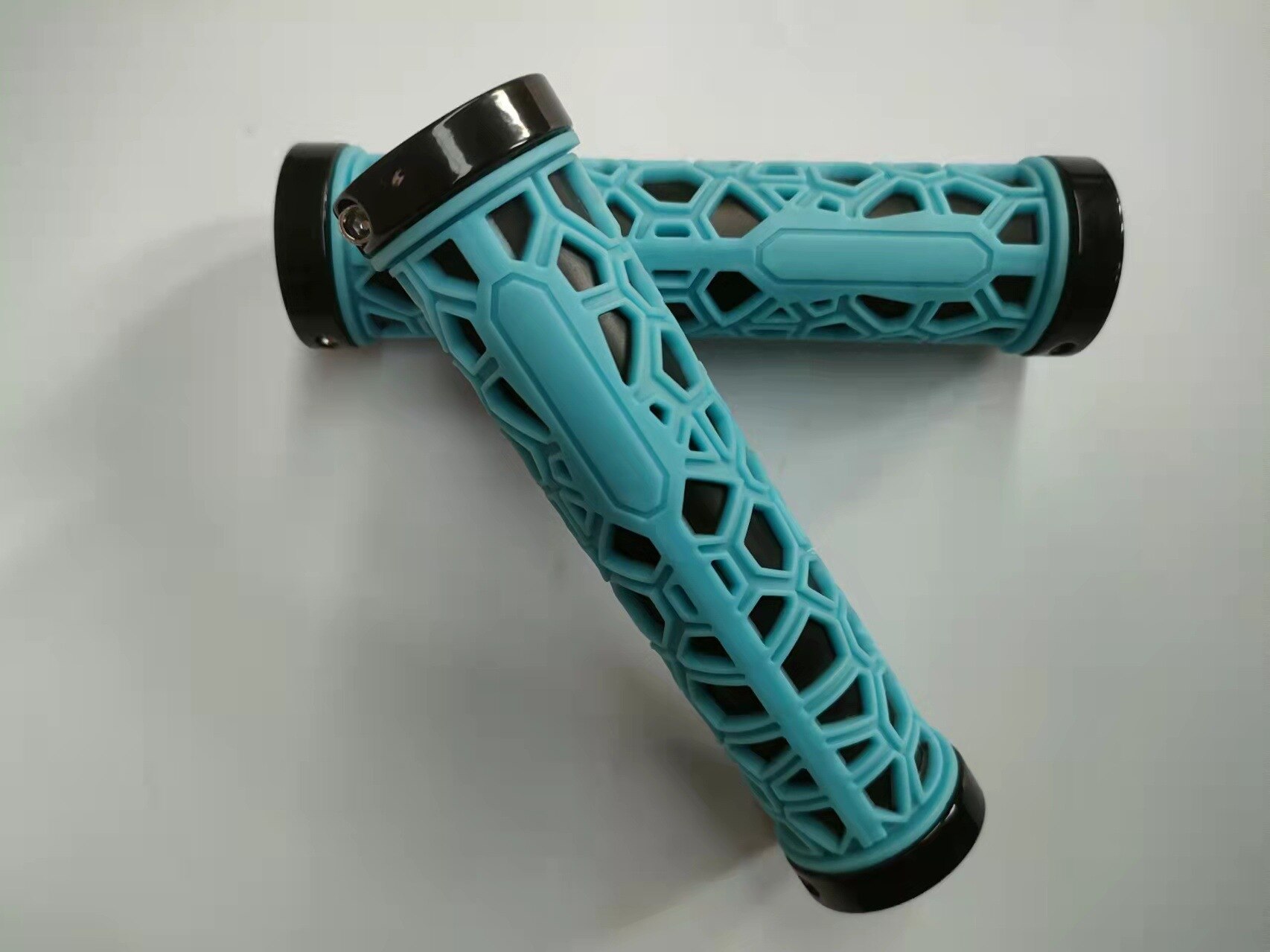 Dual Lock-On Bike Grips Fietsstuur Grips Voor Mountain Fiets Stuur Mtb Locking Uiteinden Fixie Bmx: blue 2