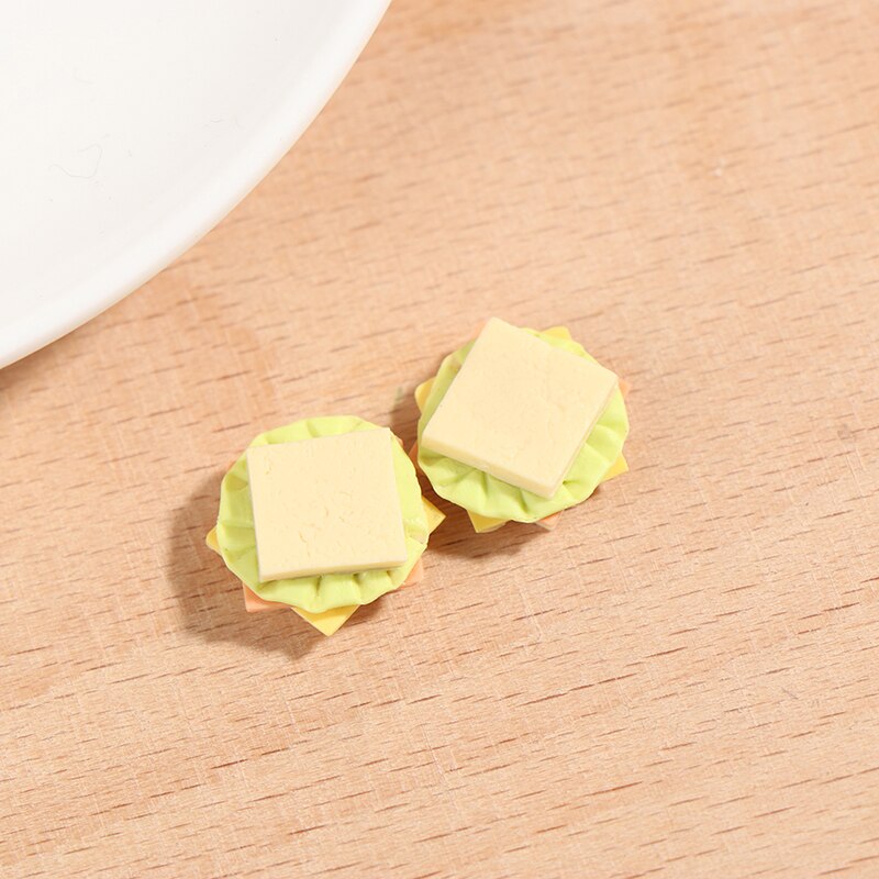 2PCS 1:12 Scale Simulation Cute MINI Dollhouse Miniature Food Accessories Dollhouse Kitchen Food Sandwich