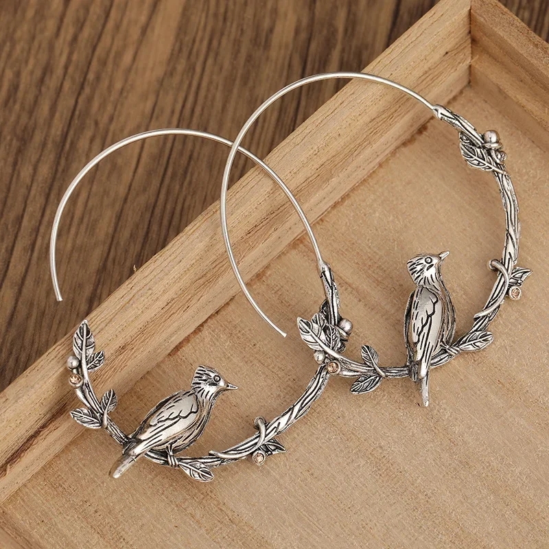 Jahrgang Ebene Vogel Blatt Runde Frauen Ohrringe Silber Farbe Tropfen Ohrringe für Frauen Schmuck