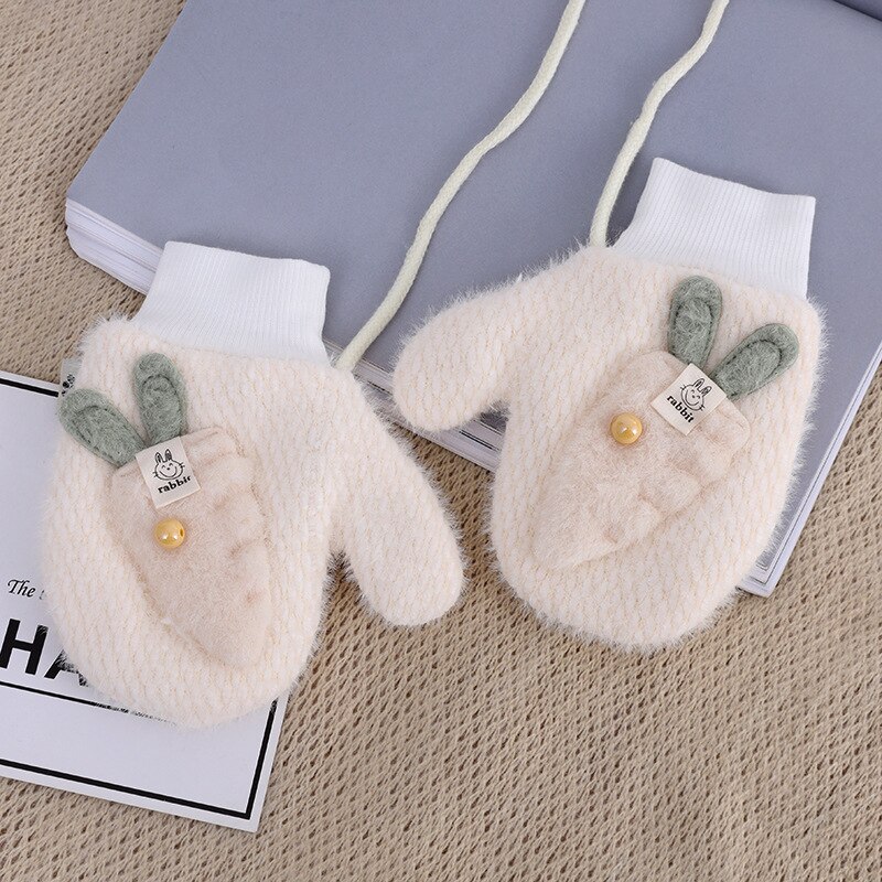Winter Velvet Hanging Neck Warm Children'S Gloves 5-9 Years Old Pupils Carrot Cartoon Men And Women Mittens: A