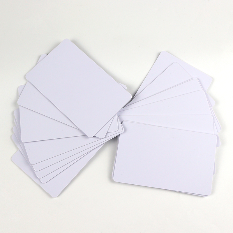 10 unids/lote tarjeta de identificación en blanco de PLÁSTICO PVC sin tarjeta con Chip fino CR80 disponible para impresora de tarjetas