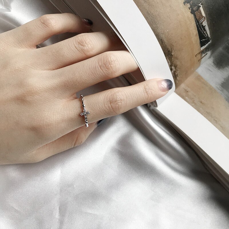 925 sterling sølv ring temperament kryds sort zirkon ring enkel trend vild kvindelig sølv hånd smykker