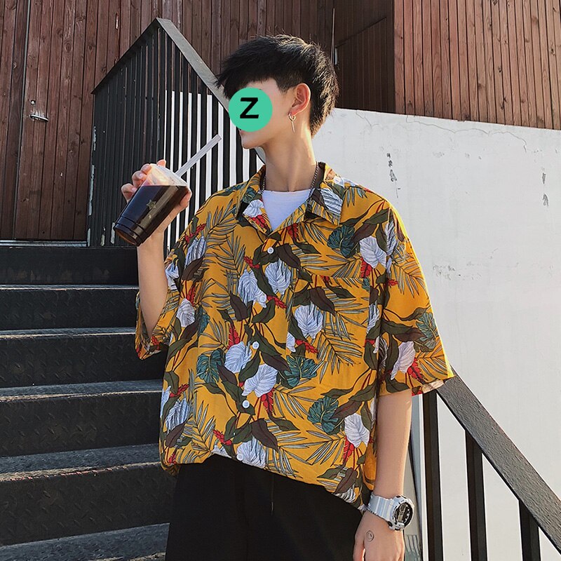Läsbar blommig skjorta herr herr koreansk kortärmad skjorta herr hawaiianska skjortor lediga lösa kläder herr oversize