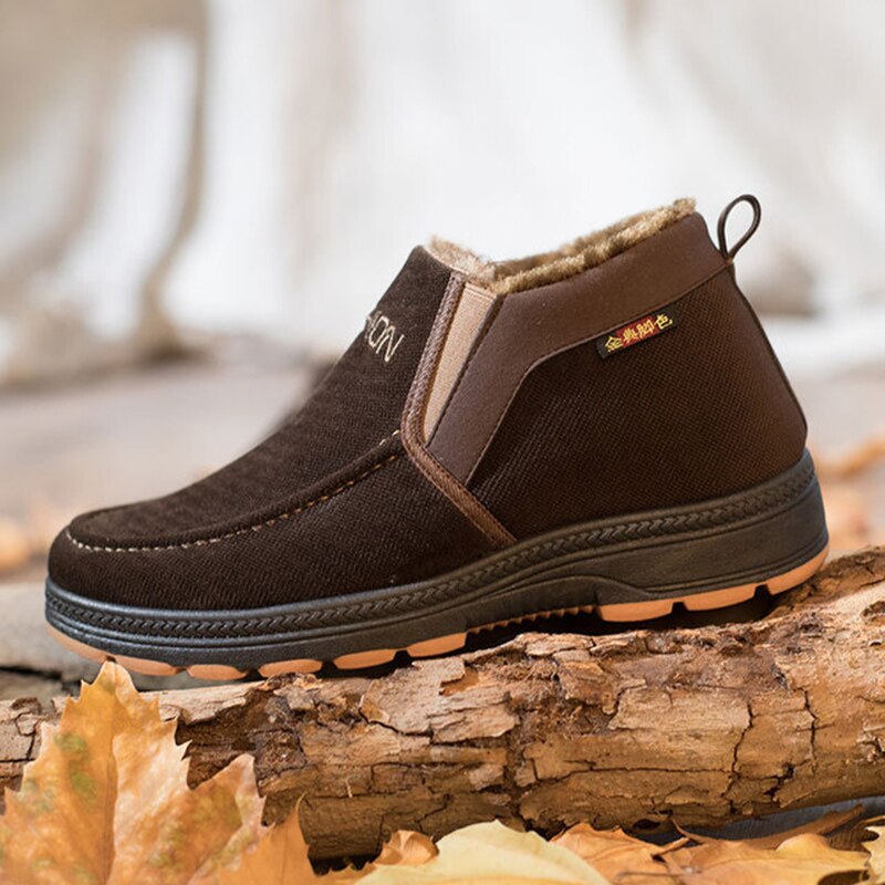 Winter hoge heren katoenen laarzen middelbare leeftijd vader plus fluweel dikke warme schoenen casual slip a pedaal katoenen schoenen heren