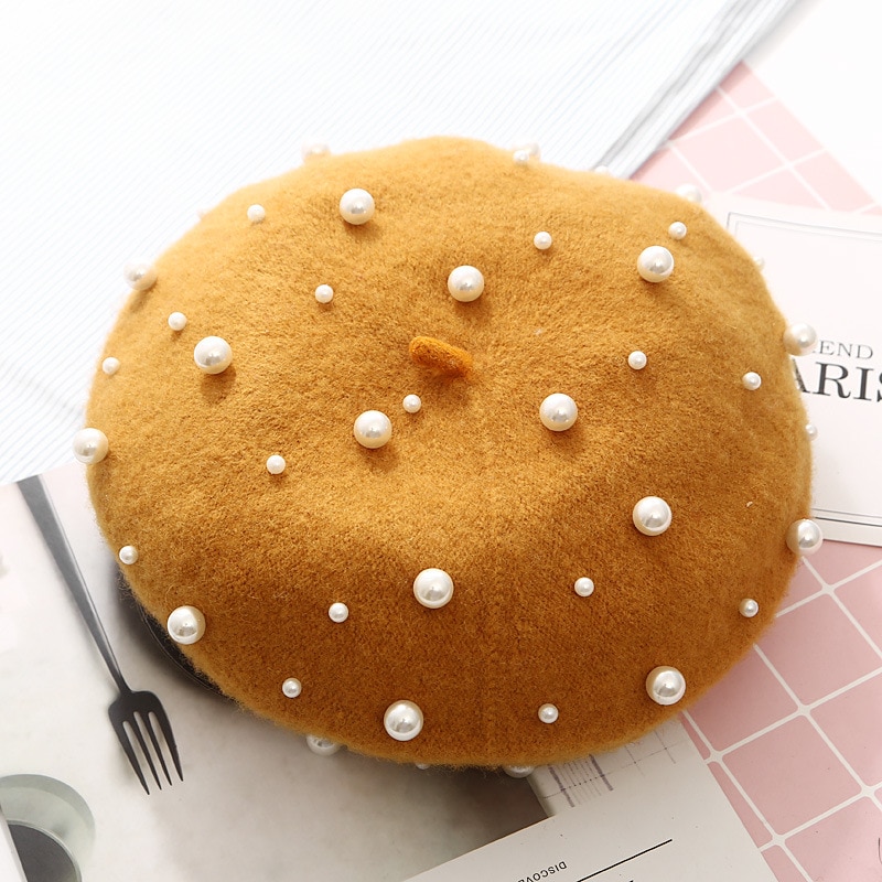 Wool Women Winter berets Luxury pearl rivet Vintage Cashmere Female Warm Vogue beret Hats Girls Flat cap beret for women