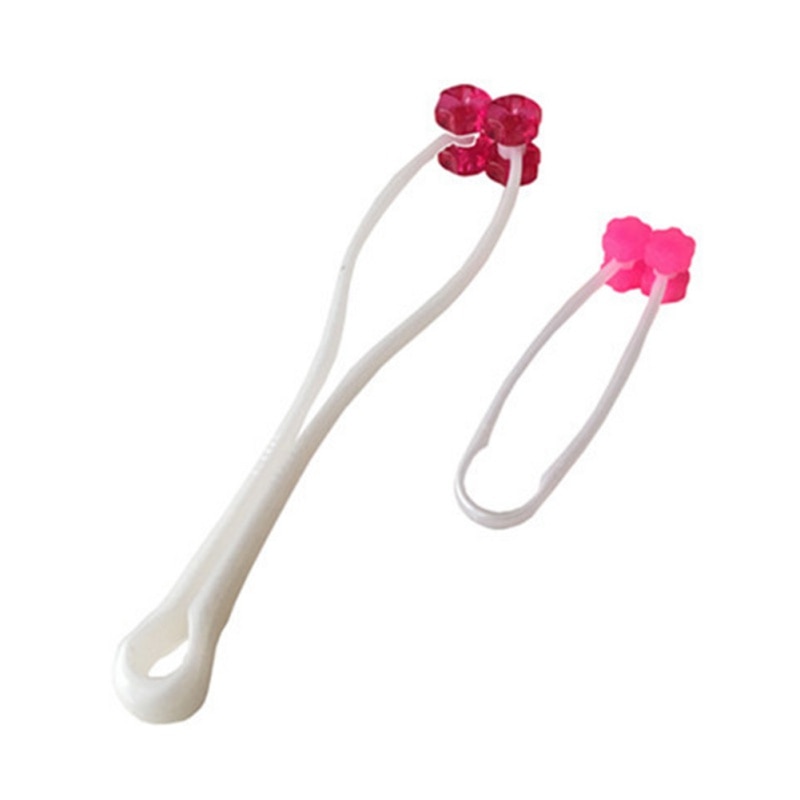 Plastic Cat Grooming Supplier Soft Face Feet Legs Manual Control Cat Massage Tool 1