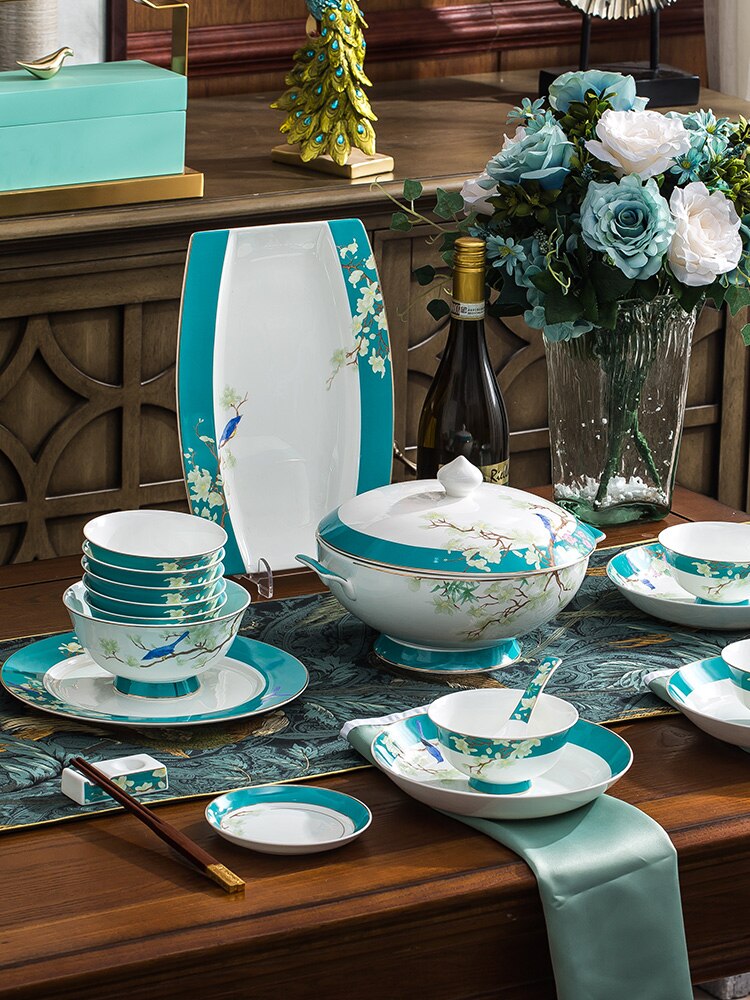 Chinese Style Ceramic Tableware Set Bone China Dinner Set Rice Bowl Steak Plate Soup Spoon and Pot Dish and Plate Combination