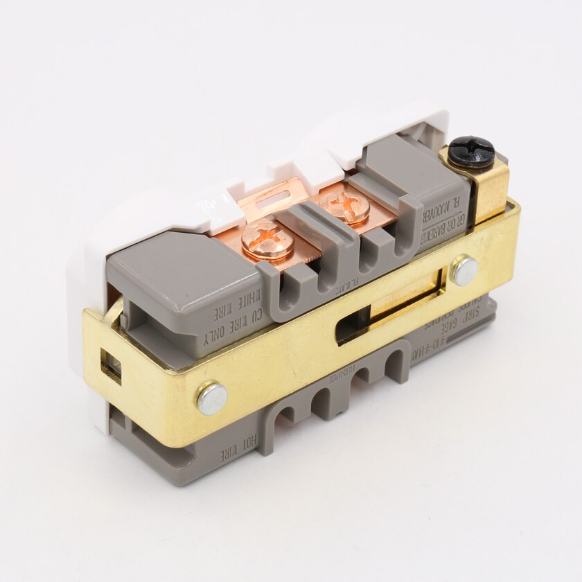 2 pieces HiFi copper Plated US 20A AC Duplex Receptacles Wall Outlet Power Distributor