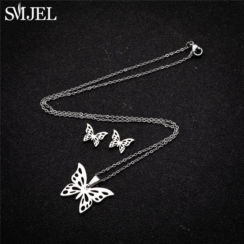 Juegos de joyas para mujer de mariposa de acero inoxidable de estilo coreano, collar con colgante de insecto y abeja de dibujos animados, de boda para playa de verano para niñas