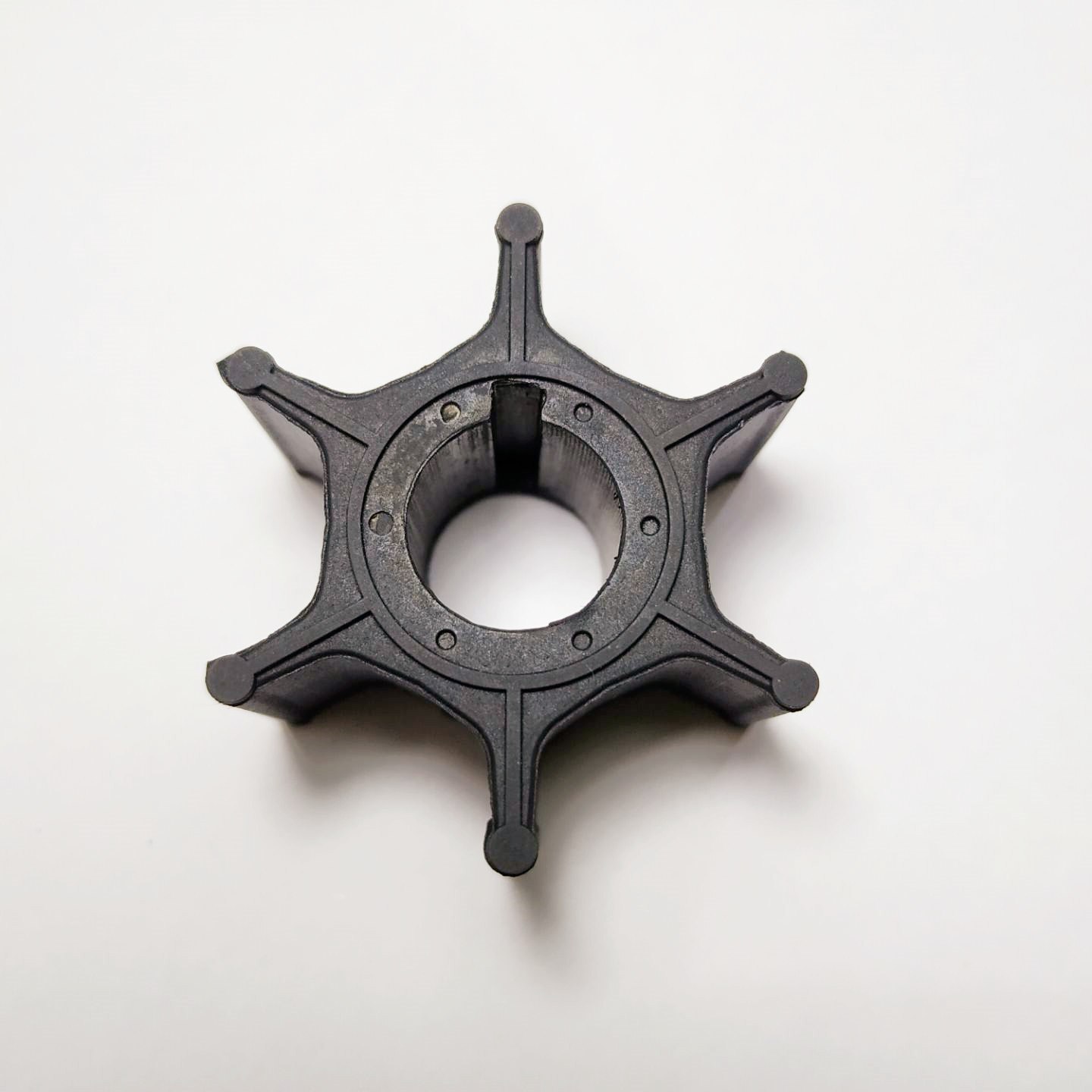 17461-93901 17461-939M0 17461-93902 17461-93903 18-3099 Boat Motor Impeller for Suzuki DT9.9 DT15 9.9HP 15HP Outboard Motors