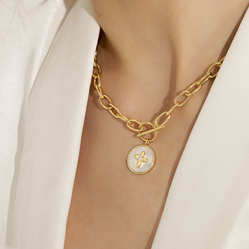 Natuurlijke ronde witte schelp moeder ketting overdreven gouden bloem ot type ster dikke ketting