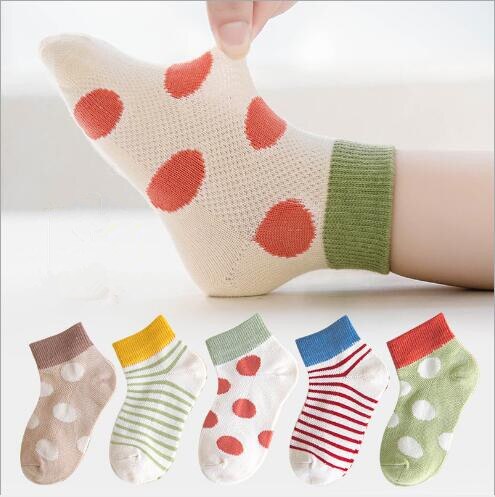 2020 Primavera E L'proprietà Nuova Ondata punto Banda maglia Traspirante Calzini Della Barca 5 Paia/lotto