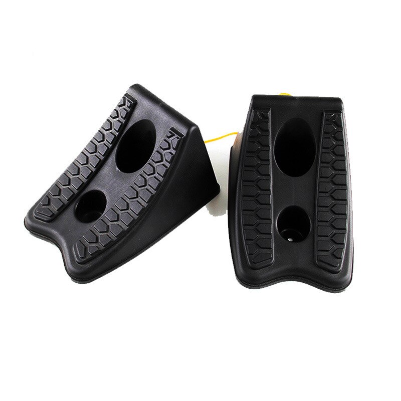 2pcs Automobiles Anti-slip Block Rubber Car Tyre Slip Stopper Control Wheel Alignment Block Tire Support Pad