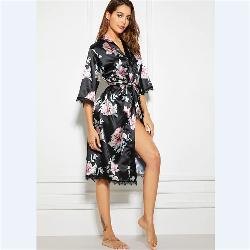 Silk Satin Wedding Bride Bridesmaid Robe Floral Bathrobe Short Kimono Robe Night Robe Bath Robe Dressing Gown For Women: M