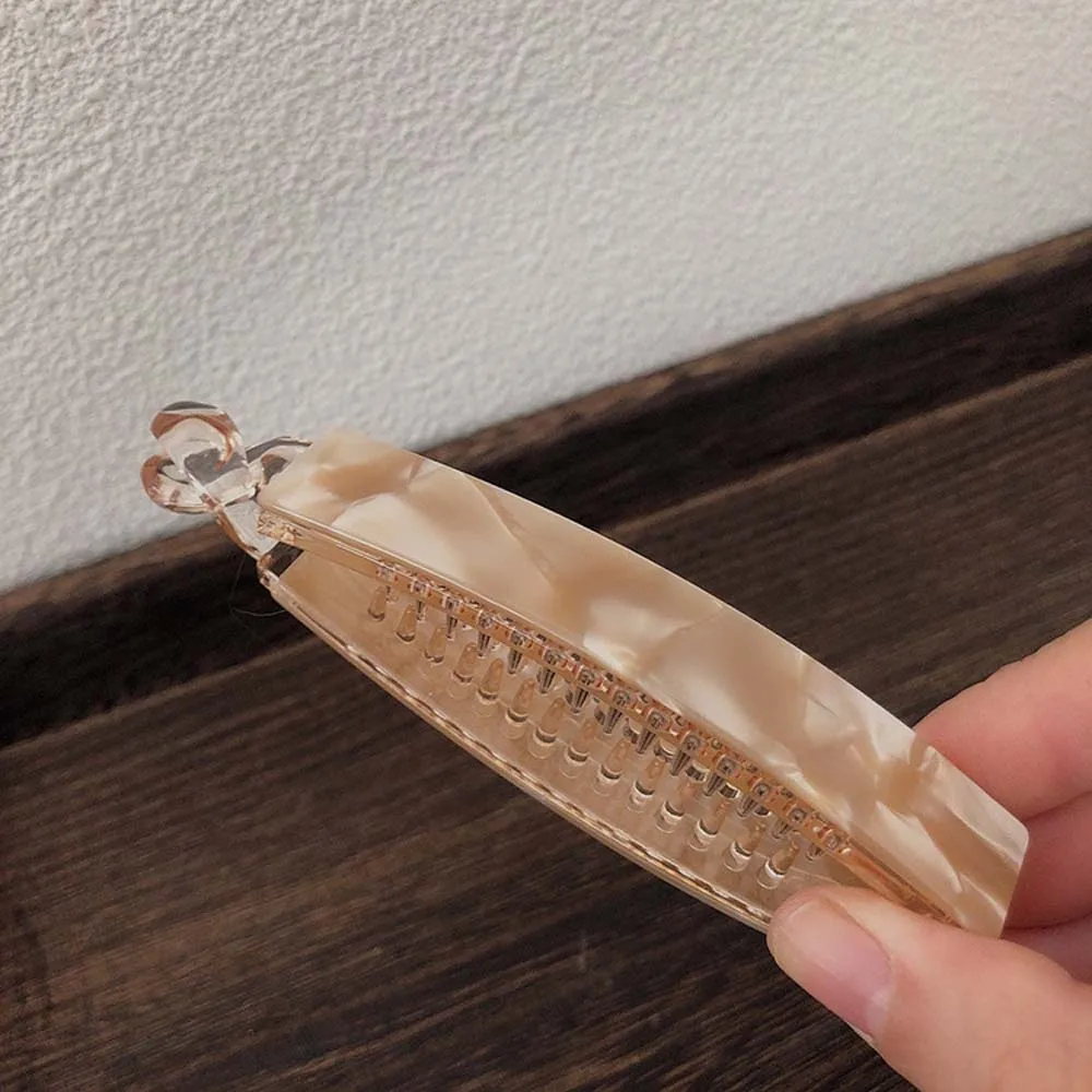 1Pcs Vintage Banaan Haar Clip Vrouwen Lui Haar Kam Clips Vis Vorm Haar Klauw Clips Haar Haarspeldjes Haarspelden Haar accessoires: D2