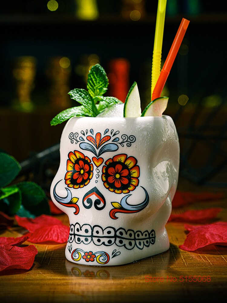 Cráneo de tatuaje cóctel especial de América del Norte taza de TIKI de Hawaii con cara pintada de flores, Bar, cultura Molecular, mezclada, copa de vino
