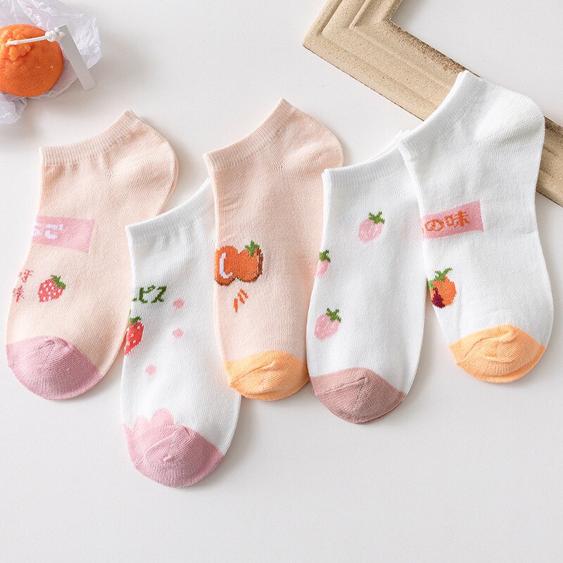 5 Pairs Cow Printed Socks Cute Harajuku Cotton Women Socks Striped Solid Breathable Casual Girls Short Socks: strawberry