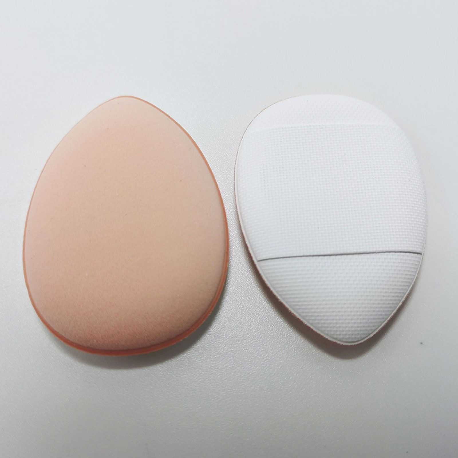 3 stks Mini Size Vinger Bladerdeeg Set Professionele Cosmetische Kussen Bladerdeeg Concealer Foundation Detail Bladerdeeg Make-up Spons Beauty Tool