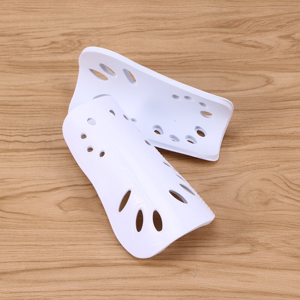 1 par leve respirável adulto bezerro equipamentos de proteção de equipamento de futebol para homem (branco): White