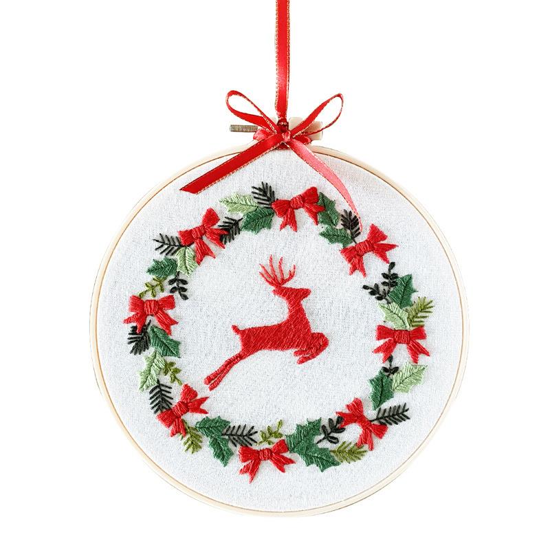Christmas Embroidery Stitch Starter Kit DIY Handmade Xmas Pattern Cloth Embroidery Hoop Beginner Embroidery Round Cross Stitch: 04
