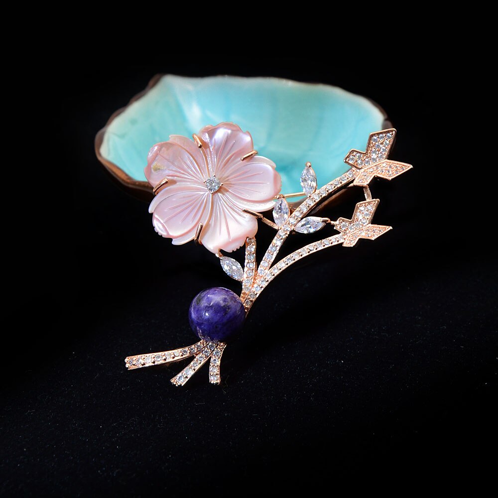 CINDY XIANG Shell Blume Broschen Für Frauen Elegante Zirkonia Pin Brosche Kupfer Schmuck Neue Stil