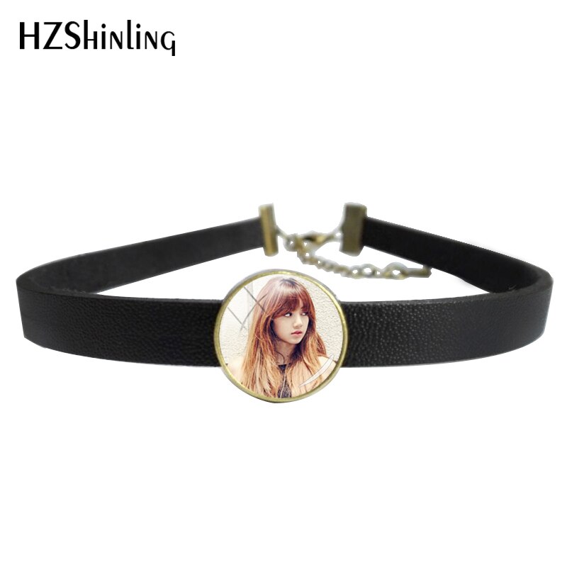 Beautiful Girls Group Blackpink Necklace Pretty Girls Lisa Bracelet Glass Pendants Jewelry: 7 / Black